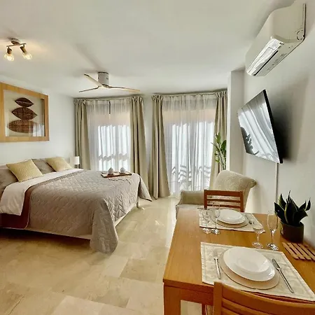 Ivory Málaga