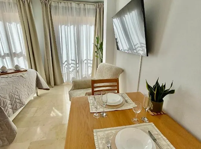 Apartment Ivory *